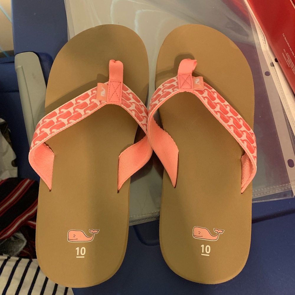 Vineyard vines sandals